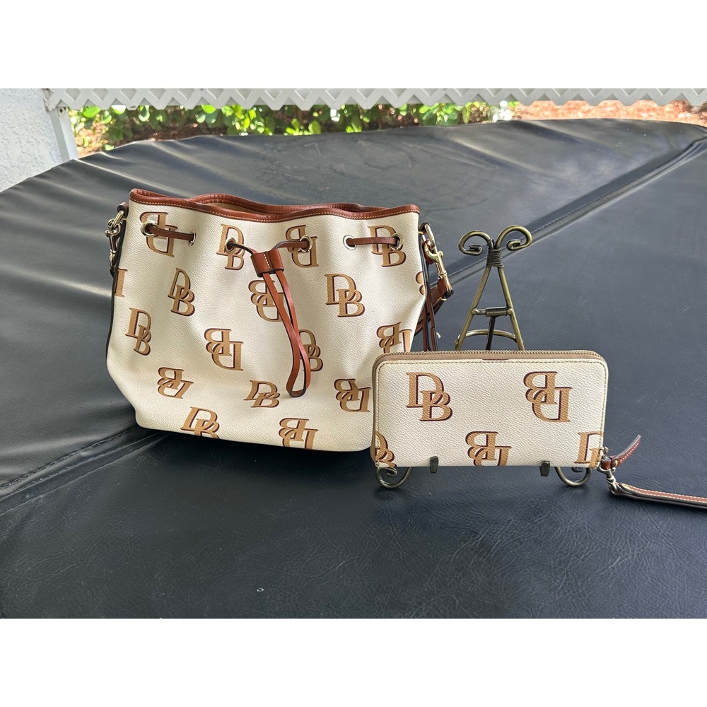 Dooney & Bourke Large Monogram Bucket Bag and Zip Around Wallet Set VGUC